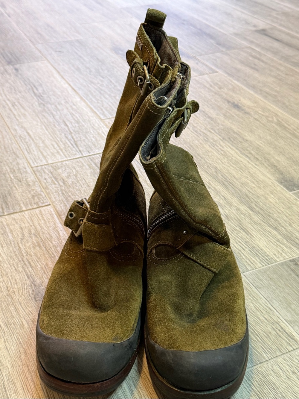 UGG Australia Men Boots Waterproof Work Winter Suede Green Black Size USA 12 - Picture 2 of 11